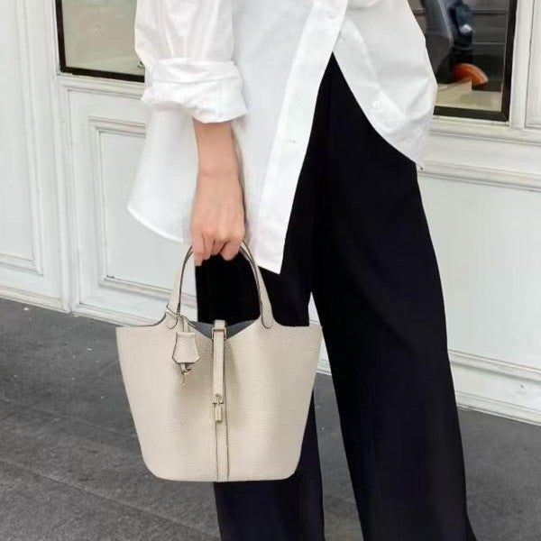 Velora Lock Bag